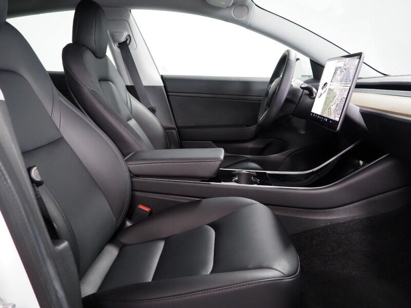 2020 Tesla Model 3 Standard Range Plus *AUTOPILOT, NAVIGATION, SAFETY ALERTS, ADAPTIVE CRUISE, SURROUND VIEW CAMERAS, PANORAMA GLASS ROOF, HEATED SEATS, 18 INCH WHEELS, BLUETOOTH Round Rock TX