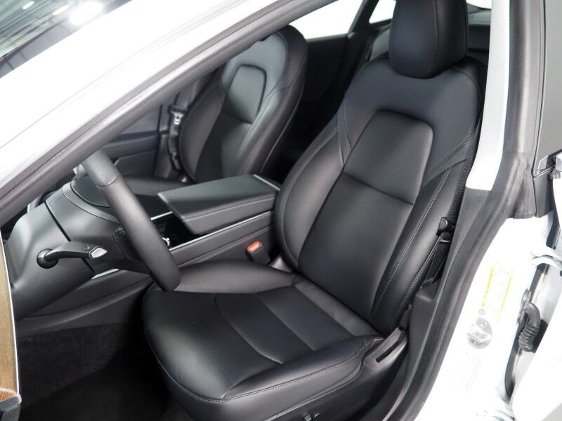 2020 Tesla Model 3 Standard Range Plus *AUTOPILOT, NAVIGATION, SAFETY ALERTS, ADAPTIVE CRUISE, SURROUND VIEW CAMERAS, PANORAMA GLASS ROOF, HEATED SEATS, 18 INCH WHEELS, BLUETOOTH Round Rock TX