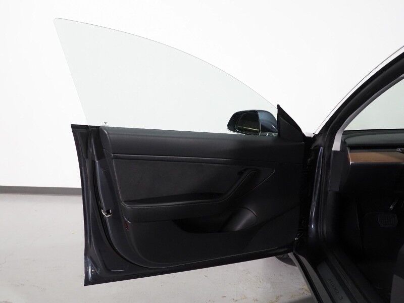 2020 Tesla Model 3 Standard Range Plus *AUTOPILOT, NAVIGATION, SAFETY ALERTS, ADAPTIVE CRUISE, SURROUND VIEW CAMERAS, PANORAMA GLASS ROOF, HEATED SEATS, 18 INCH WHEELS, BLUETOOTH Round Rock TX