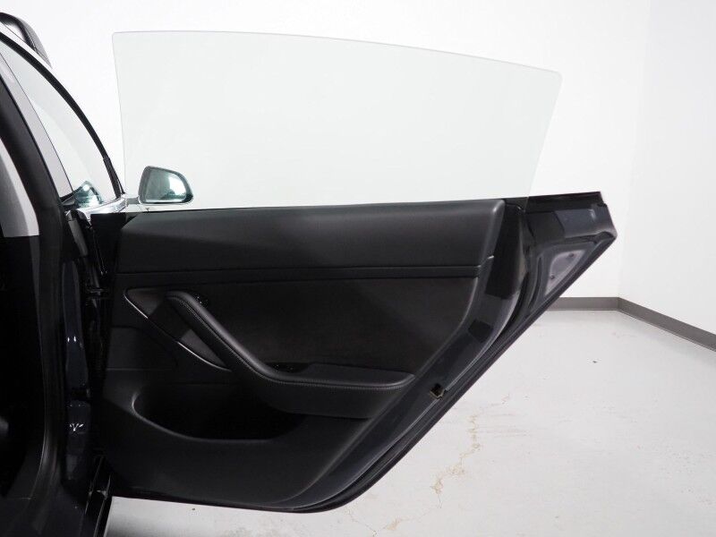 2020 Tesla Model 3 Standard Range Plus *AUTOPILOT, NAVIGATION, SAFETY ALERTS, ADAPTIVE CRUISE, SURROUND VIEW CAMERAS, PANORAMA GLASS ROOF, HEATED SEATS, 18 INCH WHEELS, BLUETOOTH Round Rock TX