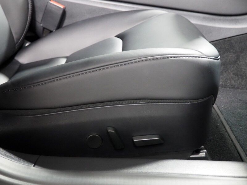 2020 Tesla Model 3 Standard Range Plus *AUTOPILOT, NAVIGATION, SAFETY ALERTS, ADAPTIVE CRUISE, SURROUND VIEW CAMERAS, PANORAMA GLASS ROOF, HEATED SEATS, 18 INCH WHEELS, BLUETOOTH Round Rock TX