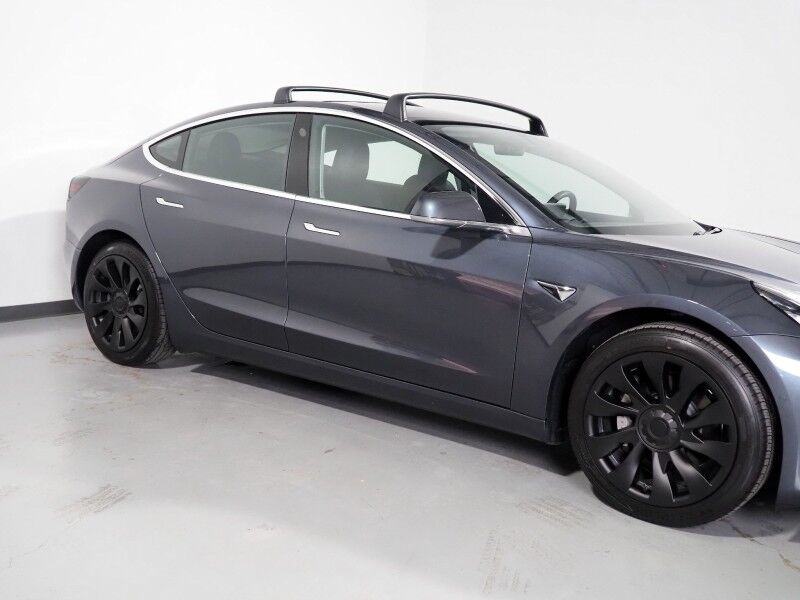 2020 Tesla Model 3 Standard Range Plus *AUTOPILOT, NAVIGATION, SAFETY ALERTS, ADAPTIVE CRUISE, SURROUND VIEW CAMERAS, PANORAMA GLASS ROOF, HEATED SEATS, 18 INCH WHEELS, BLUETOOTH Round Rock TX