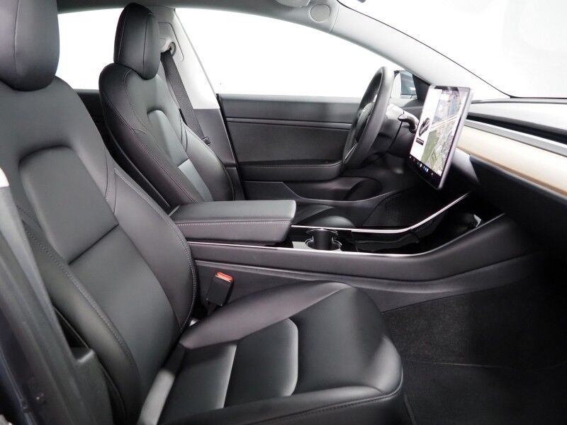 2020 Tesla Model 3 Standard Range Plus *AUTOPILOT, NAVIGATION, SAFETY ALERTS, ADAPTIVE CRUISE, SURROUND VIEW CAMERAS, PANORAMA GLASS ROOF, HEATED SEATS, 18 INCH WHEELS, BLUETOOTH Round Rock TX