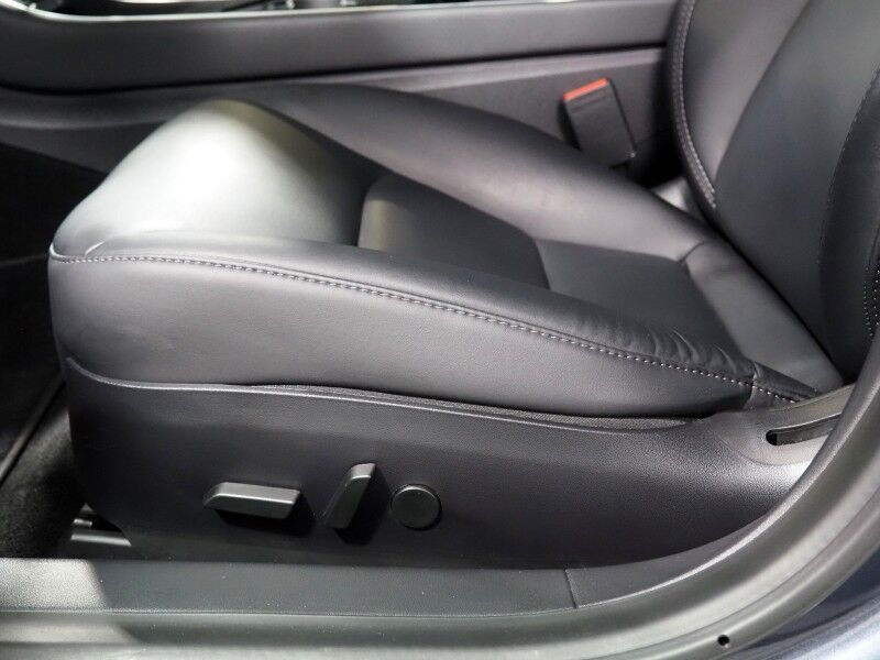 2020 Tesla Model 3 Standard Range Plus *AUTOPILOT, NAVIGATION, SAFETY ALERTS, ADAPTIVE CRUISE, SURROUND VIEW CAMERAS, PANORAMA GLASS ROOF, HEATED SEATS, 18 INCH WHEELS, BLUETOOTH Round Rock TX