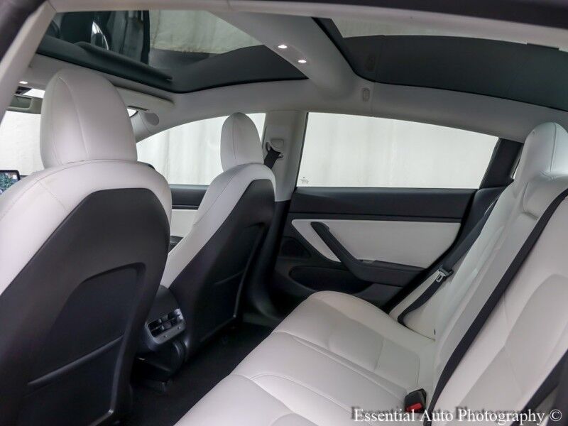 2020 Tesla Model 3 Standard Range Plus PRICE INCLUDES THE $4000 FED EV TAX CREDIT Willowbrook IL