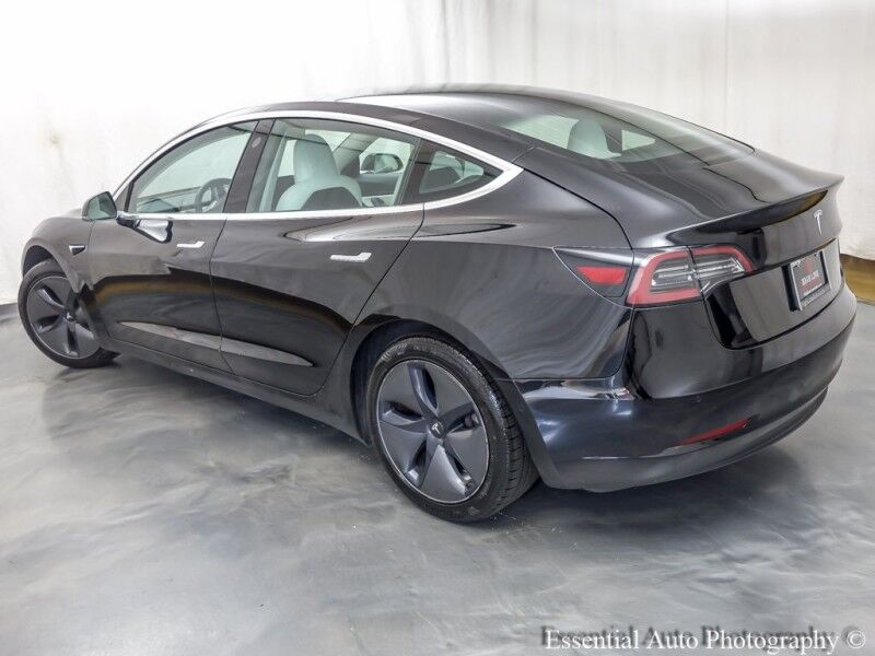 2020 Tesla Model 3 Standard Range Plus PRICE INCLUDES THE $4000 FED EV TAX CREDIT Willowbrook IL