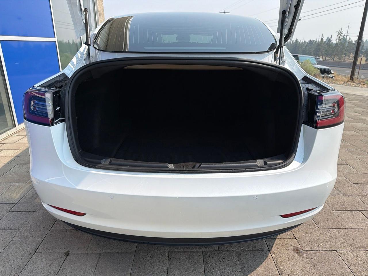 2020 Tesla Model 3 Standard Range Plus Bend OR
