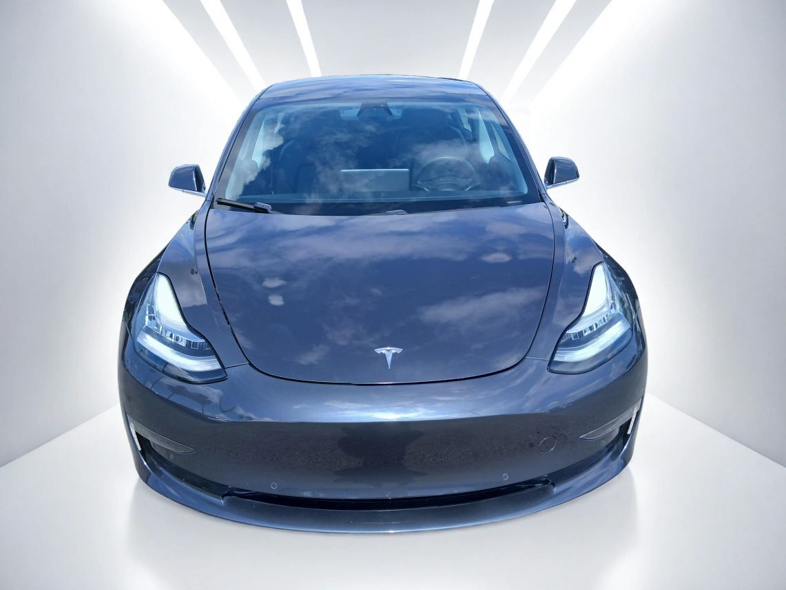 2020 Tesla Model 3 Standard Range Plus Sedan 4D
