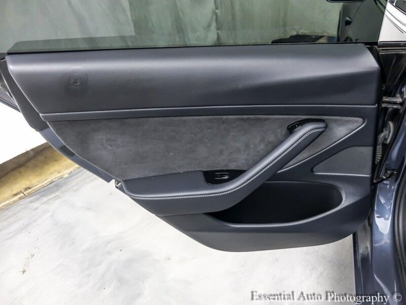 2020 Tesla Model 3 Standard Range Plus Willowbrook IL
