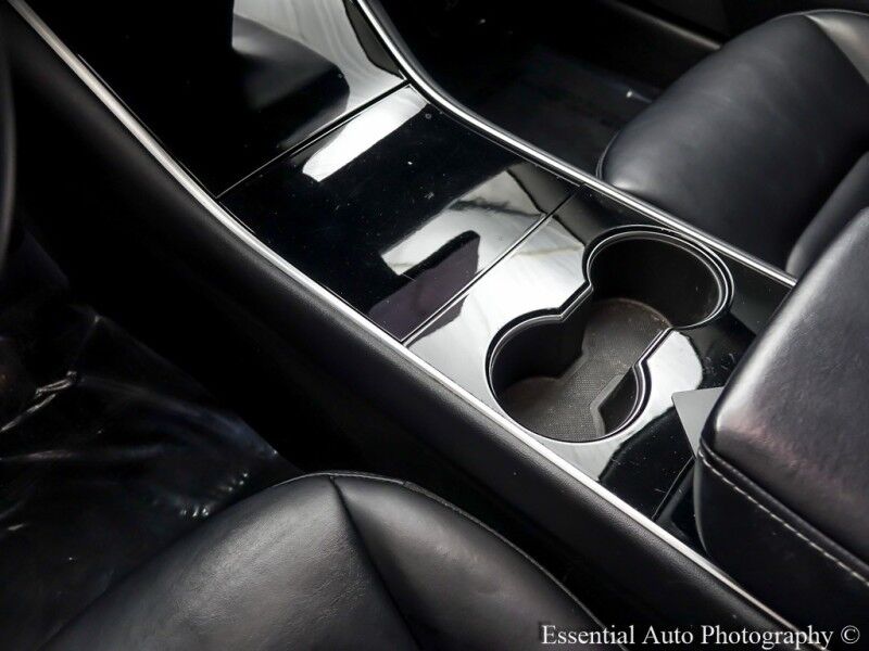 2020 Tesla Model 3 Standard Range Plus Willowbrook IL