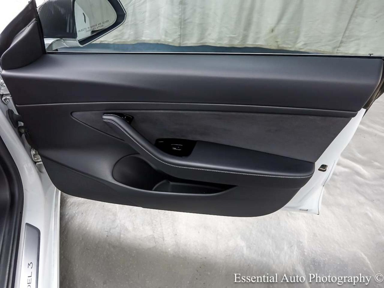 2020 Tesla Model 3 Standard Range Plus Willowbrook IL