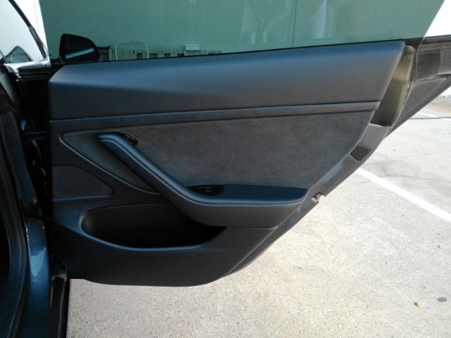 2020 Tesla Model 3 Standard Range Rear-Wheel Drive Plano TX