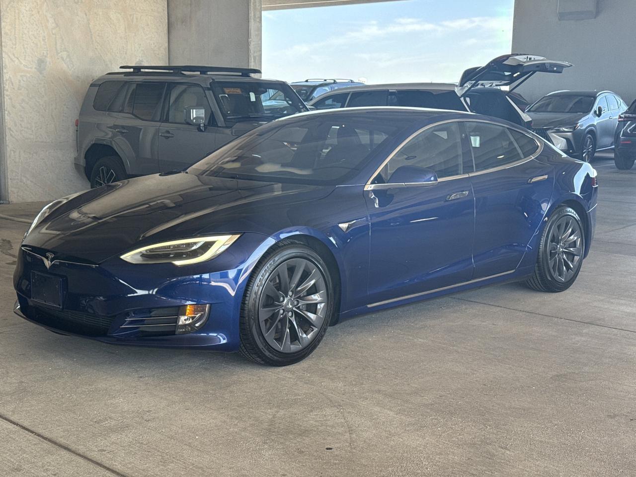 2020 Tesla Model S Long Range