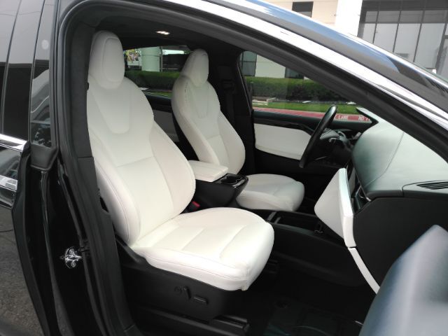 2020 Tesla Model X Long Range Dual Motor All-Wheel Drive Plano TX