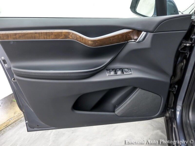 2020 Tesla Model X Long Range Plus Willowbrook IL