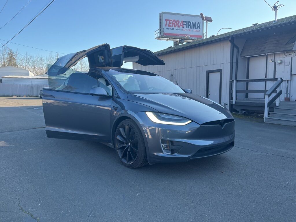 2020 Tesla Model X Long Range