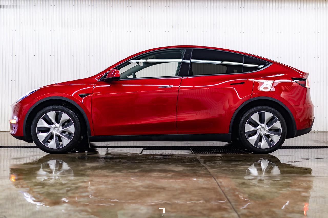 2020 Tesla Model Y AWD Long Range Dual Motor Leather Roof Nav Red Deer AB