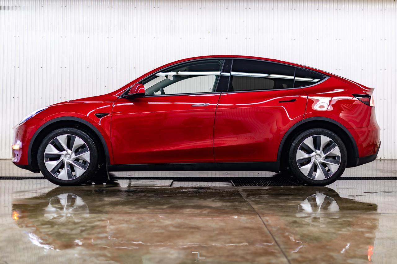 2020 Tesla Model Y AWD Long Range Dual Motor Leather Roof Nav Red Deer AB