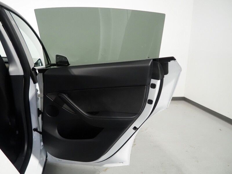 2020 Tesla Model Y Long Range AWD *FULL SELF-DRIVING ENABLED, TRAFFIC AWARE CRUISE CONTROL, NAVIGATION, SURROUND VIEW CAMERAS, PANORAMA GLASS ROOF, HEATED SEATS, BLUETOOTH PHONE & AUDIO Round Rock TX