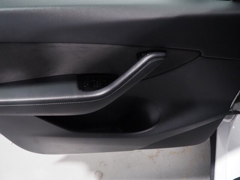 2020 Tesla Model Y Long Range AWD *FULL SELF-DRIVING ENABLED, TRAFFIC AWARE CRUISE CONTROL, NAVIGATION, SURROUND VIEW CAMERAS, PANORAMA GLASS ROOF, HEATED SEATS, BLUETOOTH PHONE & AUDIO Round Rock TX