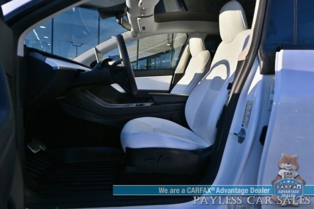 2020 Tesla Model Y Long Range / AWD / Full Self Driving Pkg / Acceleration Boost Pkg / Power & Heated Leather Seats / Heated Steering Wheel / NAV / Fixed Glass Roof / Lane Departure & Blind Spot Alert / Tow Pkg / 1-Owner Anchorage AK