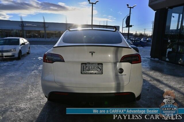 2020 Tesla Model Y Long Range / AWD / Full Self Driving Pkg / Acceleration Boost Pkg / Power & Heated Leather Seats / Heated Steering Wheel / NAV / Fixed Glass Roof / Lane Departure & Blind Spot Alert / Tow Pkg / 1-Owner Anchorage AK