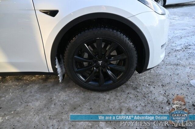 2020 Tesla Model Y Long Range / AWD / Full Self Driving Pkg / Acceleration Boost Pkg / Power & Heated Leather Seats / Heated Steering Wheel / NAV / Fixed Glass Roof / Lane Departure & Blind Spot Alert / Tow Pkg / 1-Owner Anchorage AK