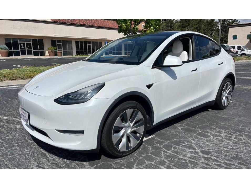 2020 Tesla Model Y Long Range