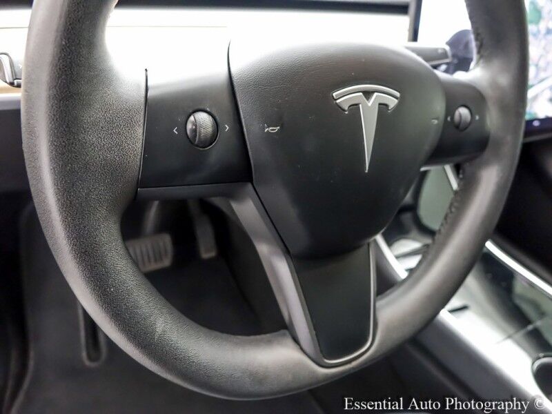 2020 Tesla Model Y Long Range PRICE INCLUDES $4000 IRS TAX CREDIT!! YOU MUST QUALIFY!! Willowbrook IL