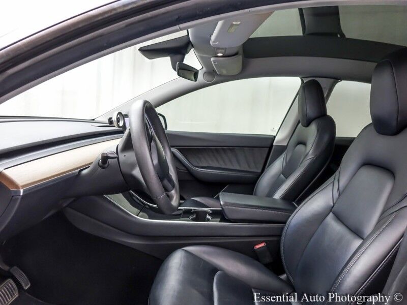 2020 Tesla Model Y Long Range PRICE INCLUDES $4000 IRS TAX CREDIT!! YOU MUST QUALIFY!! Willowbrook IL