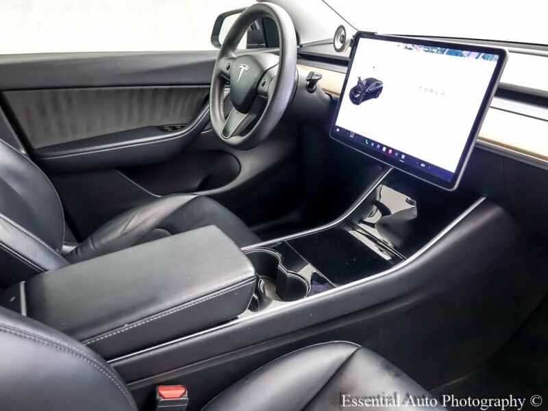 2020 Tesla Model Y Long Range PRICE INCLUDES $4000 IRS TAX CREDIT!! YOU MUST QUALIFY!! Willowbrook IL