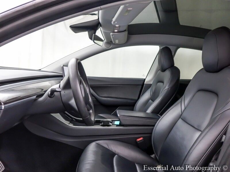 2020 Tesla Model Y Performance PRICE INCLUDES $4000 IRS TAX CREDIT!! YOU MUST QUALI Willowbrook IL