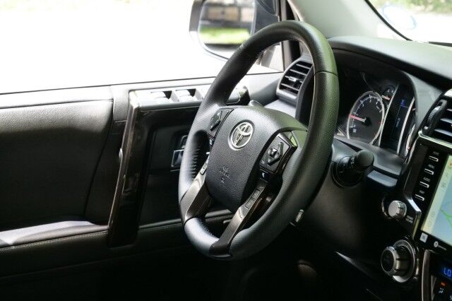 2020 Toyota 4Runner Nightshade 4X4 / JBL Audio / Cooled Seats / Sunroof! High Point NC