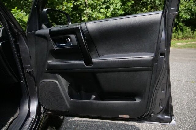 2020 Toyota 4Runner Nightshade 4X4 / JBL Audio / Cooled Seats / Sunroof! High Point NC