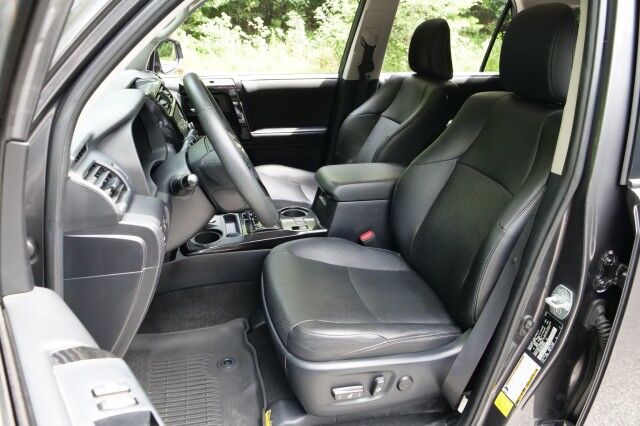 2020 Toyota 4Runner Nightshade 4X4 / JBL Audio / Cooled Seats / Sunroof! High Point NC