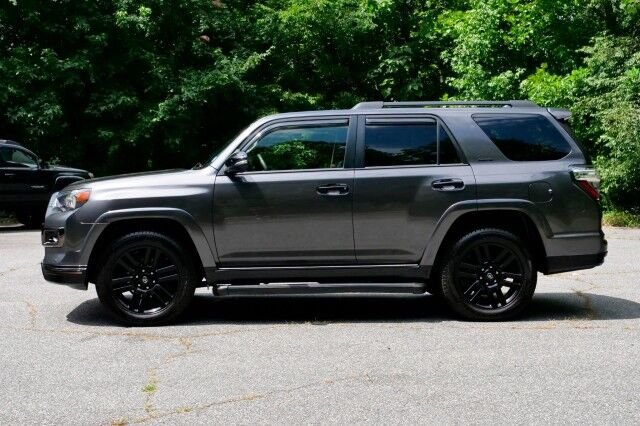 2020 Toyota 4Runner Nightshade 4X4 / JBL Audio / Cooled Seats / Sunroof! High Point NC