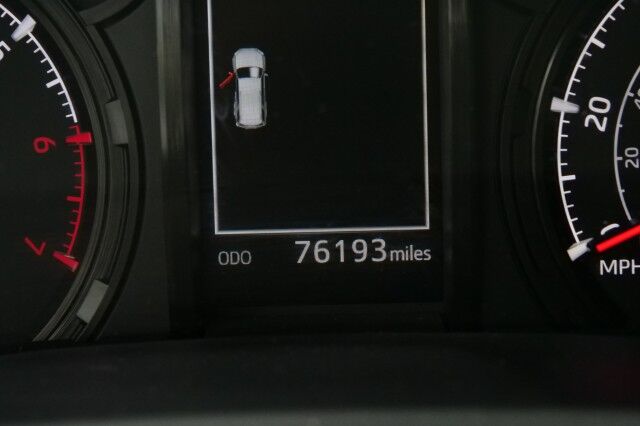 2020 Toyota 4Runner SR5 / 4WD / Navigation / CarPlay! High Point NC