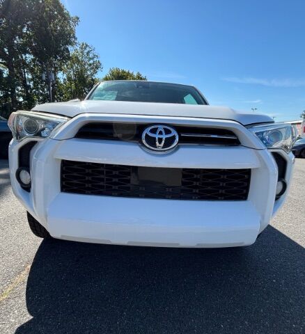2020 Toyota 4Runner SR5