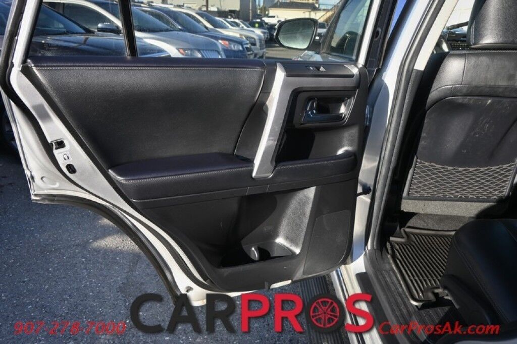 2020 Toyota 4Runner SR5 Premium , 4x4 Anchorage AK