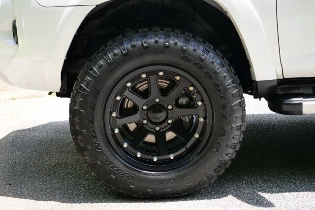 2020 Toyota 4Runner SR5 Premium / 4WD / Heated Front Seats! High Point NC