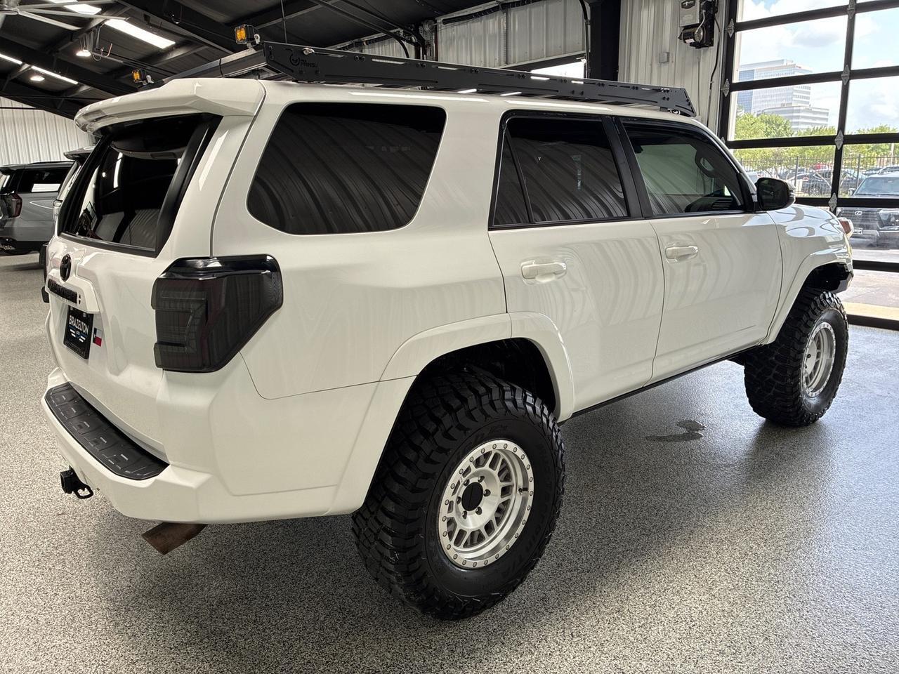 2020 Toyota 4Runner SR5 Premium, Custom Lift, Prinsu Roof Rack, Winch, Bumper