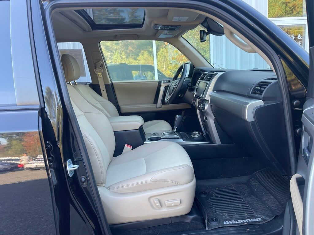 2020 Toyota 4Runner SR5 Premium Orange MA