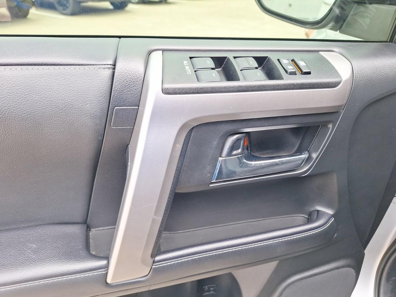 2020 Toyota 4Runner SR5 Premium Hurst TX
