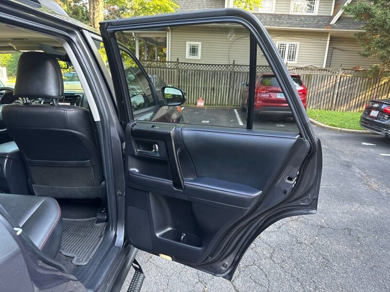 2020 Toyota 4Runner Venture Edition 4WD Arlington VA