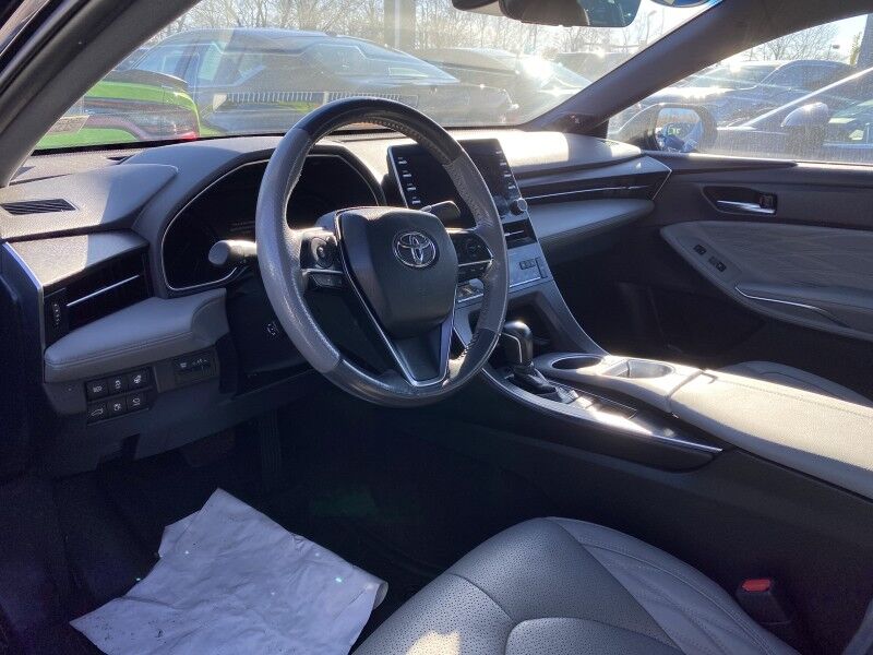 2020 Toyota Avalon Hybrid Limited Bristol  PA