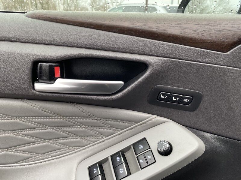 2020 Toyota Avalon Hybrid Limited Springfield PA