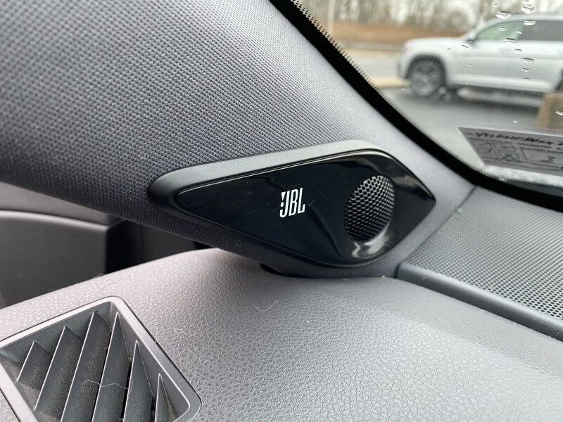 2020 Toyota Avalon Hybrid Limited Springfield PA