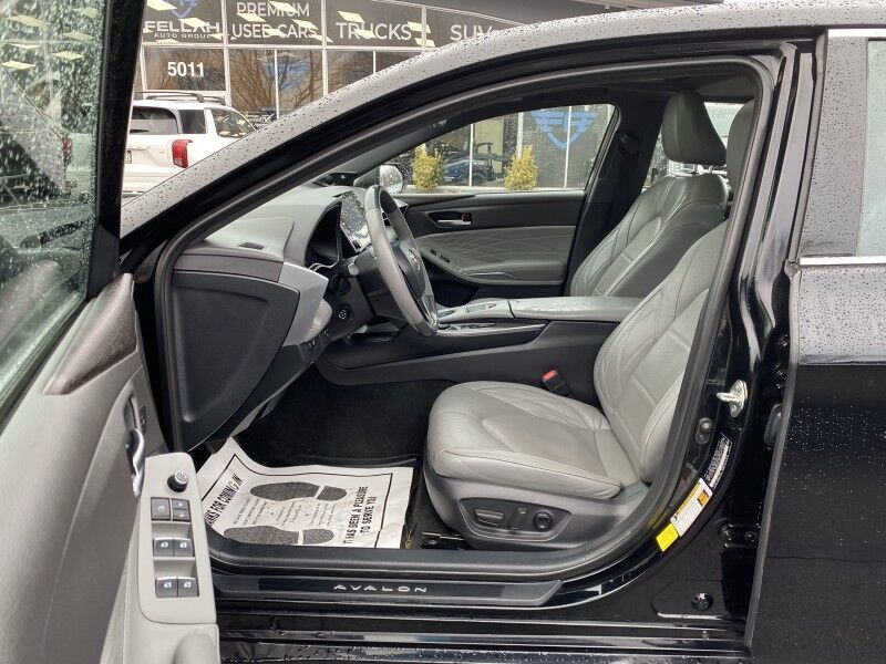 2020 Toyota Avalon Hybrid Limited Springfield PA