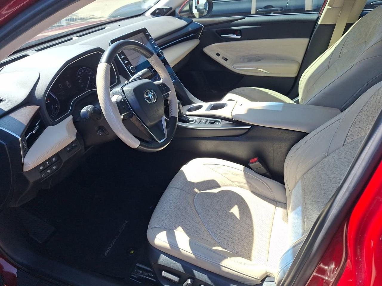 2020 Toyota Avalon Hybrid Limited Hurst TX