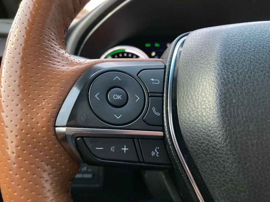 2020 Toyota Avalon Hybrid Limited San Antonio TX